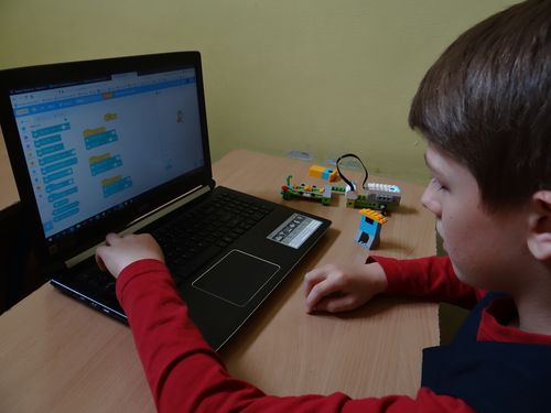 legomelaantytk2019tg2