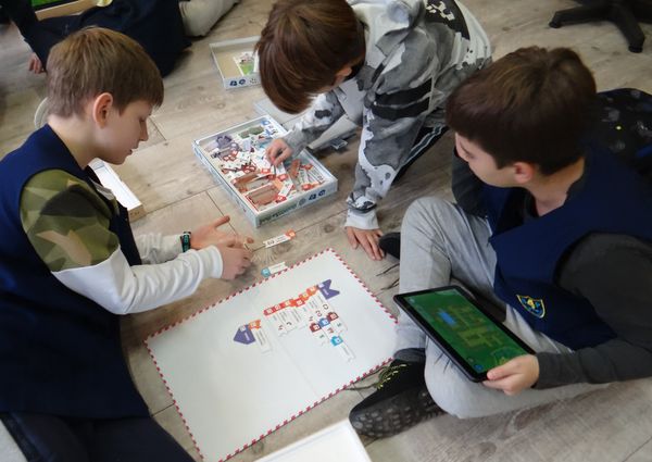 skribot2022edr4562345